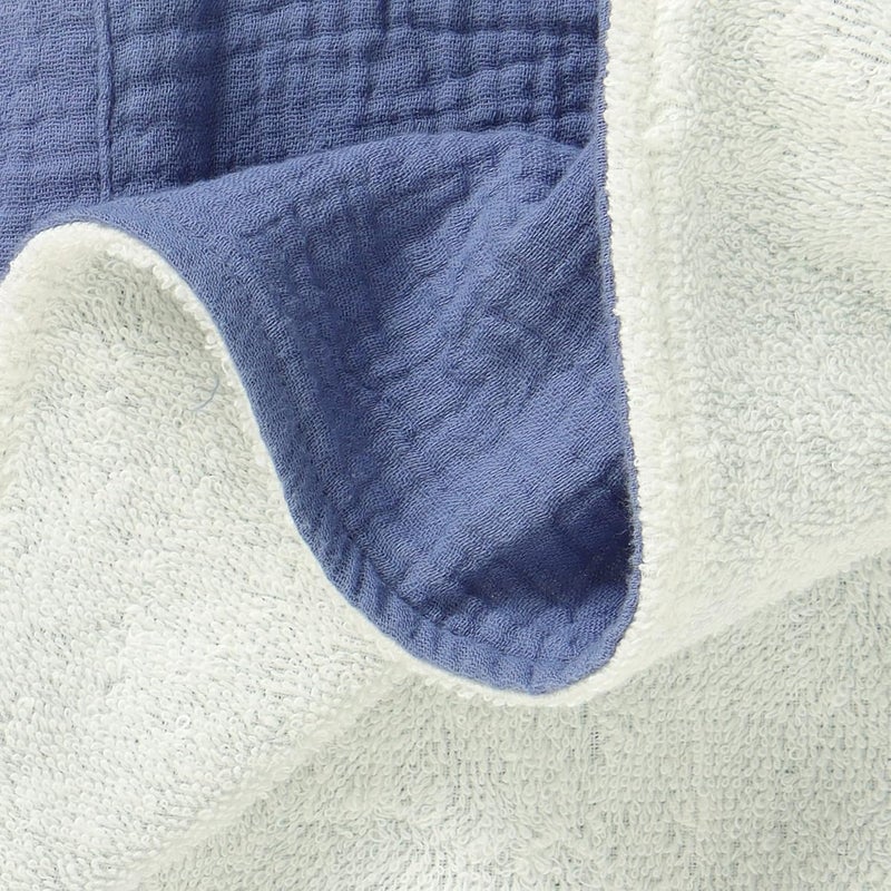Little Sol Certified Organic Cotton Hooded Beach Towel - Kids (6-10 years) - Image 3
